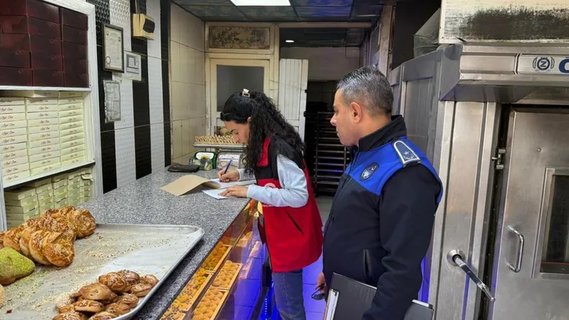 Şanlıurfa’da gıda denetimleri: 171 ürün imha edildi, 2 iş yeri mühürlendi