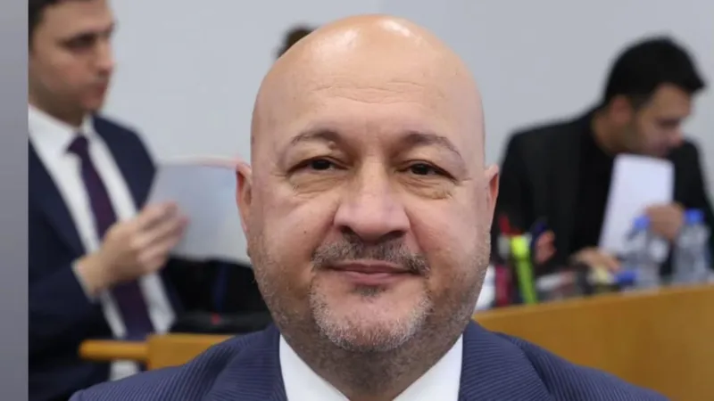 Milletvekili Resul Kurt TBMM’de konuştu: ‘Adıyaman’da 45 bin bağımsız bölüm teslim edildi’  - Videolu Haber