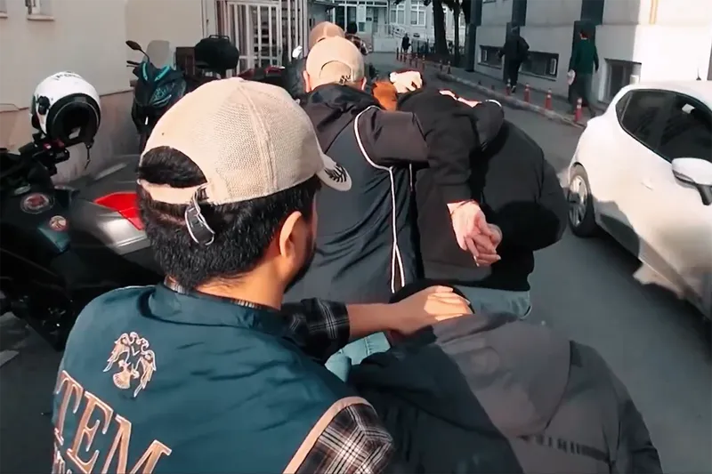 Yerlikaya: 33 ilde DEAŞ