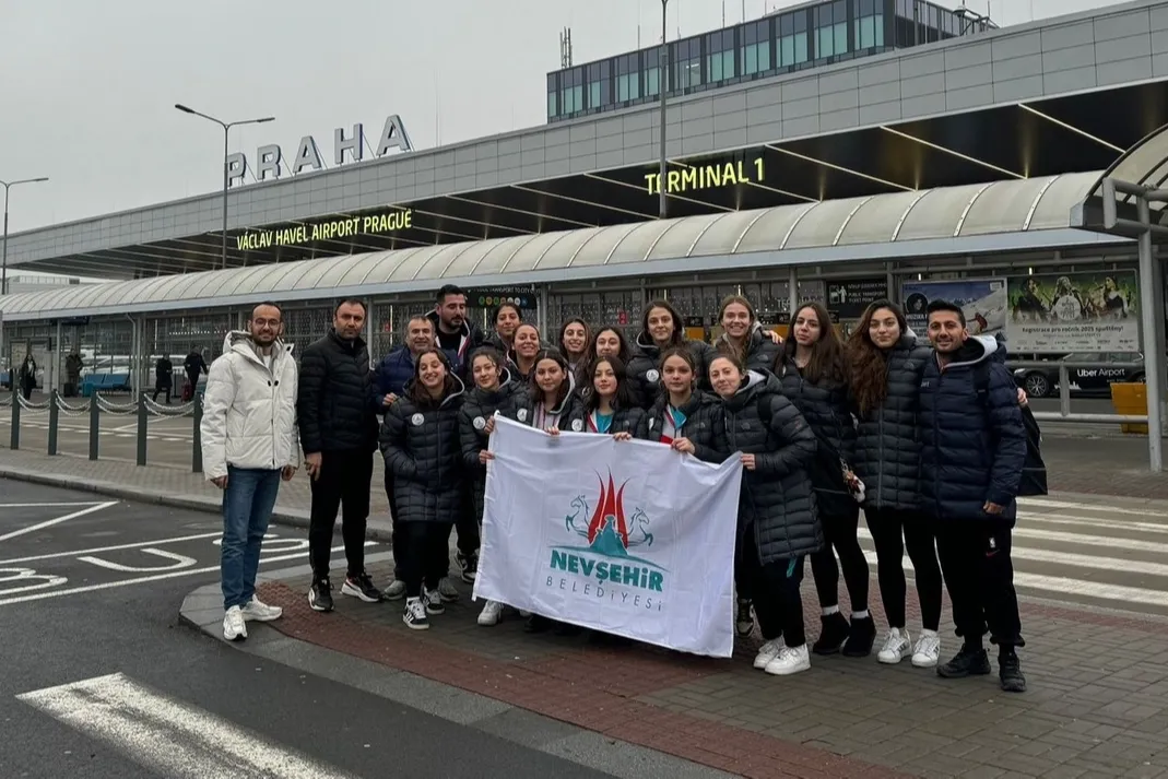 Nevşehir Belediyesi SK Kadın Sutopu Takımı Çekya’da