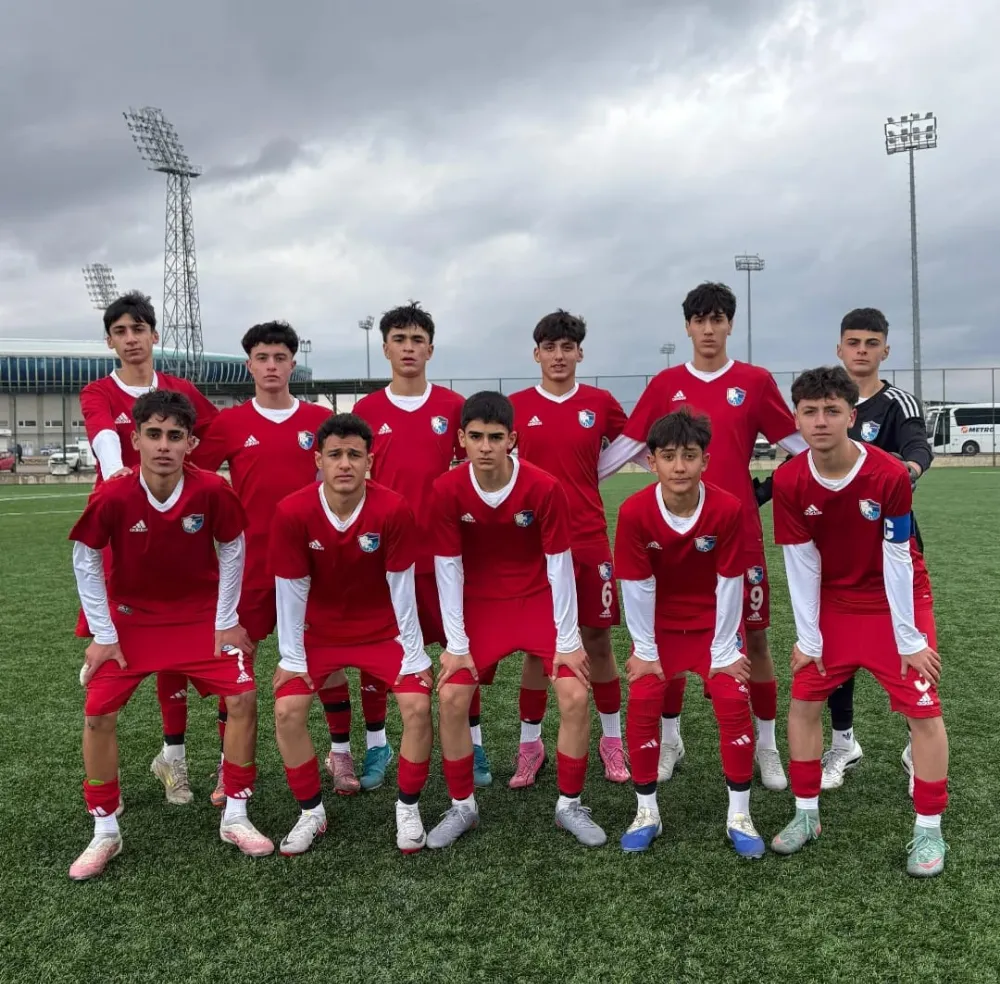 DADAŞLARIN GENÇLERİ HAFTAYI KAYIPSIZ KAPATTI...