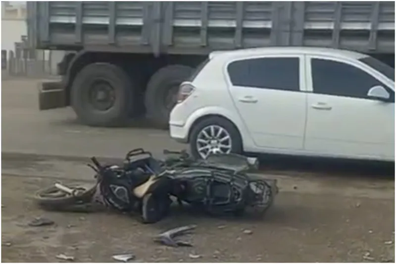 Otomobil ile motosiklet çarpıştı: Bir ağır yaralı