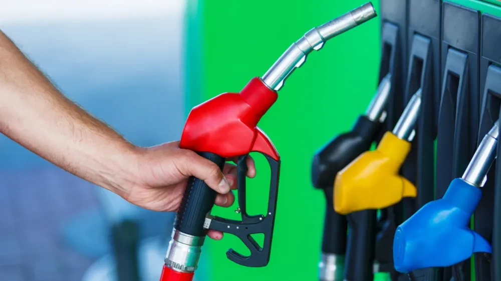 11 Şubat 2025 benzin, motorin ve LPG ne kadar oldu?