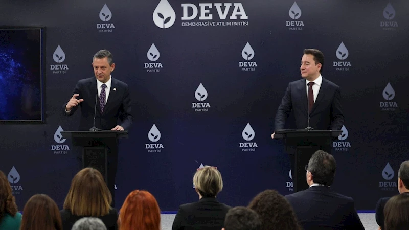 Özgür Özel’den DEVA Partisi’ne ziyaret: Babacan’dan adaylık ve hukuk vurgusu 