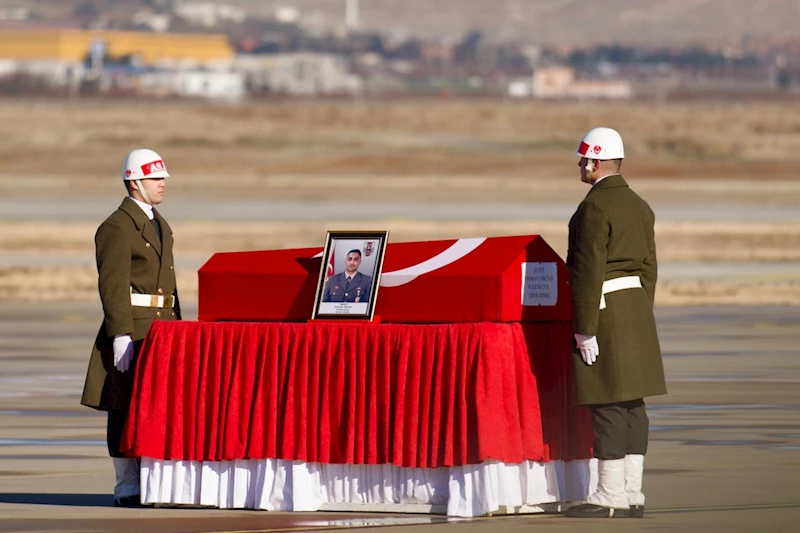 Suriye şehidi İzmir’e uğurlandı 