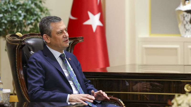 CHP Genel Başkanı Özgür Özel