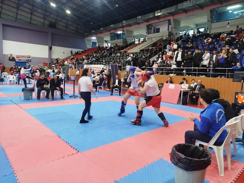 Adıyamanlı sporcu Yaşar Aslan Kick Boksta Türkiye 3.’sü oldu 