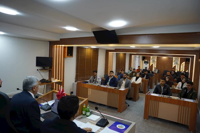 Kahta Gençlik Meclisi ilk toplantısını gerçekleştirdi 