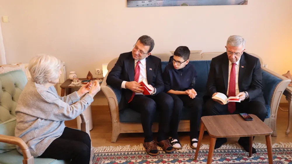 Mansur Yavaş ve Ekrem İmamoğlu