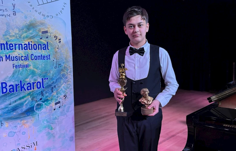 SANKO okulları öğrencisi piyano yarışmasında birinci oldu 