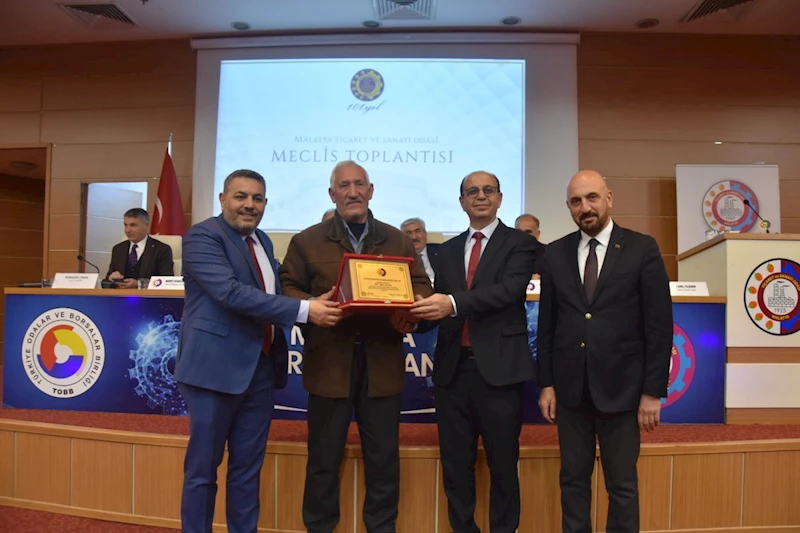 Sadıkoğlu: Yerinde dönüşüm hızlanmalı 