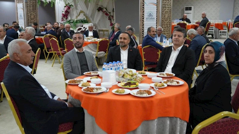 Başkan Tutdere, muhtarlarla iftar programında buluştu: 