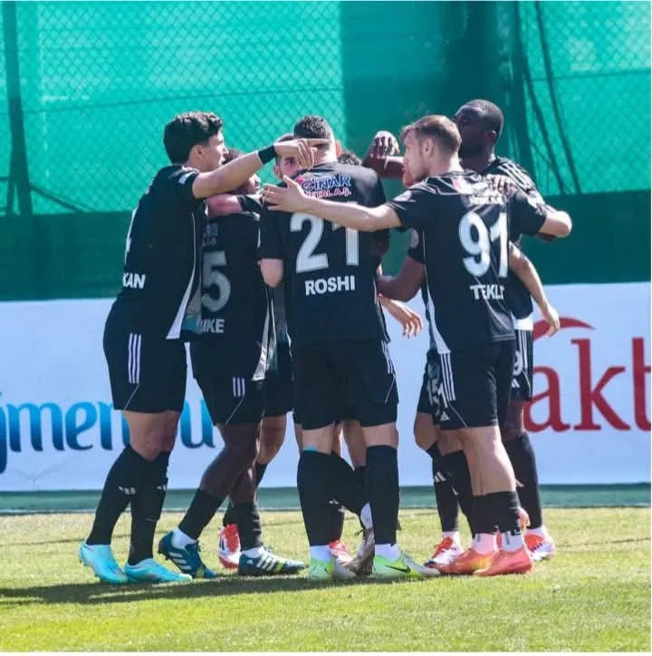 DADAŞIN YÜZÜ GÜLDÜ...