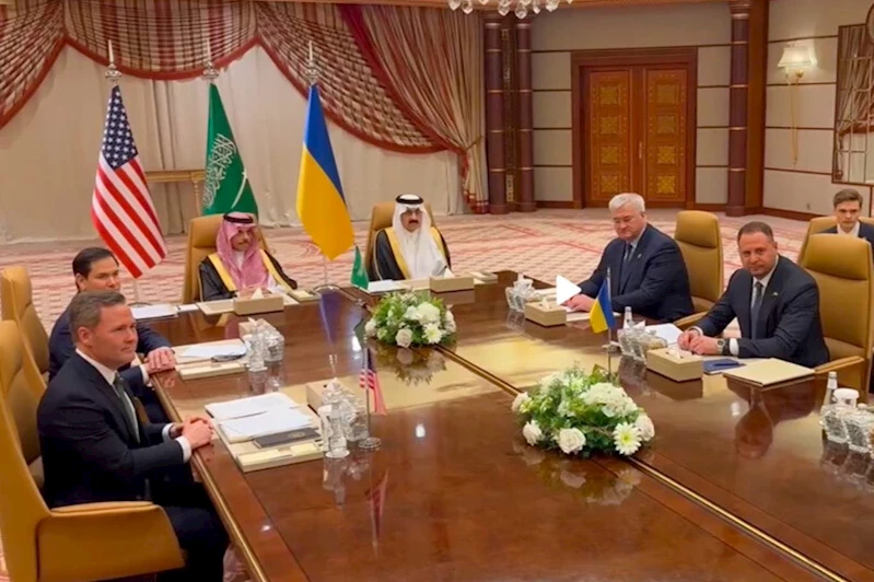 ABD ve Rusya, Suudi Arabistan