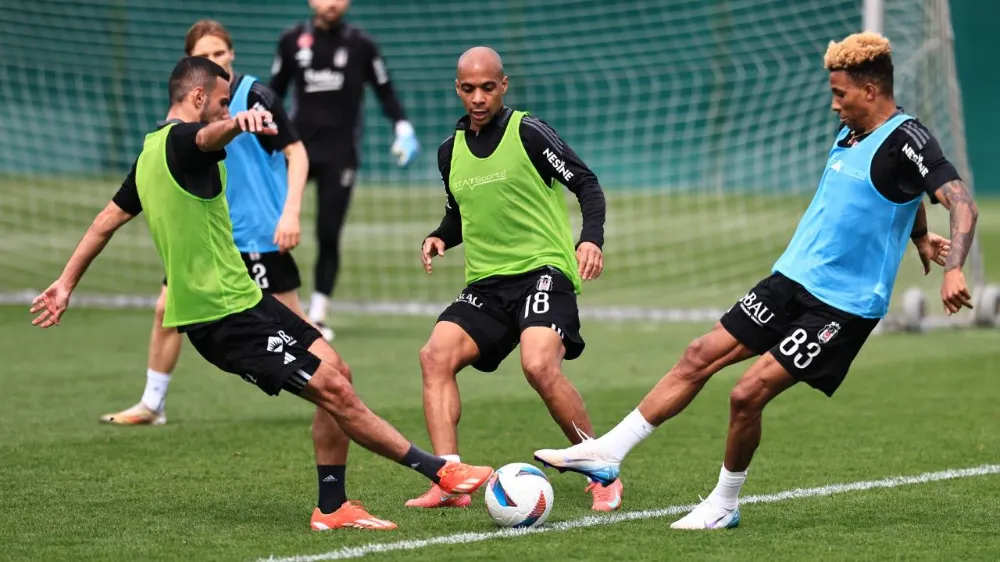 Beşiktaş, derbinin hazırlıklarını sürdürüyor