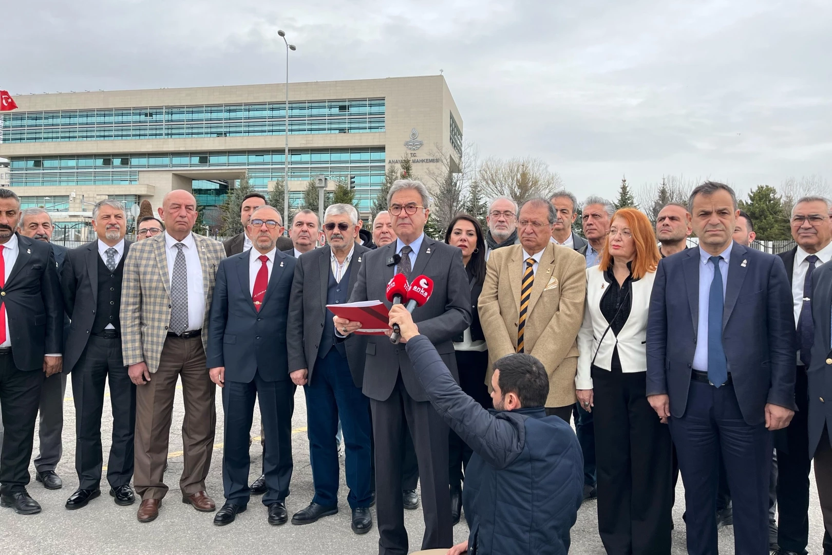 Ümit Özdağ’ın tutukluluğuna 