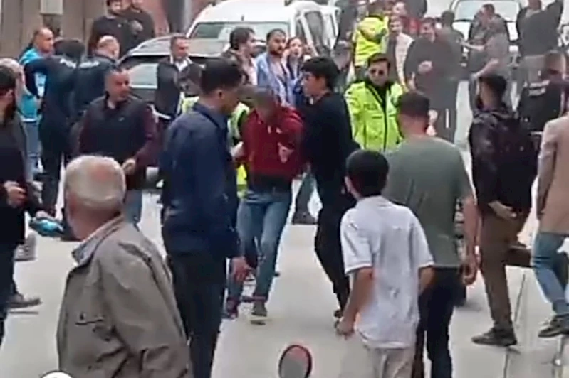 Mardin’de park yeri yüzünden tekmeli yumruklu kavga 