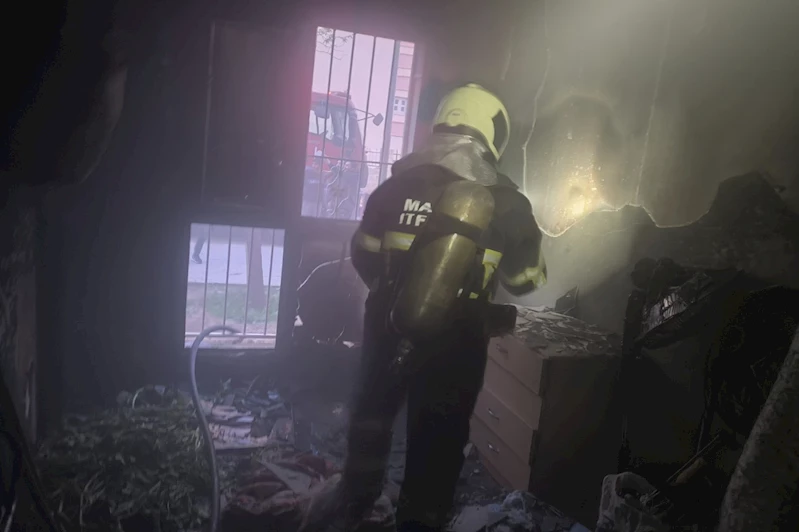 Mardin’de çıkan ev yangınında 5 kişi dumandan etkilendi 