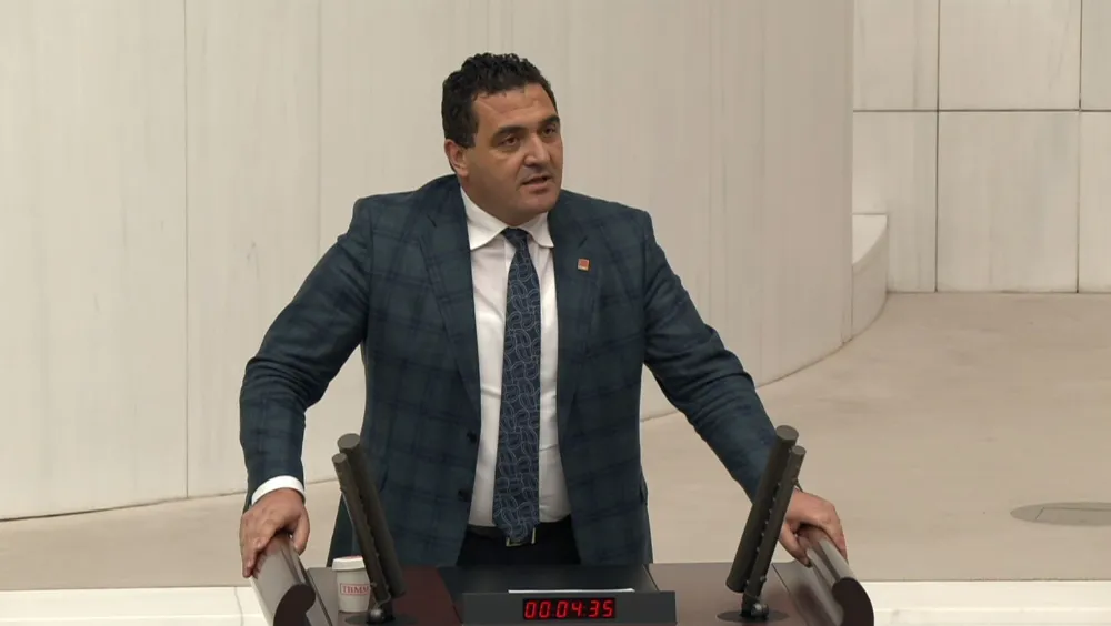 KARASU: “GETİRİN SANDIĞI KİM MERT KİM NAMERT GÖRELİM!”