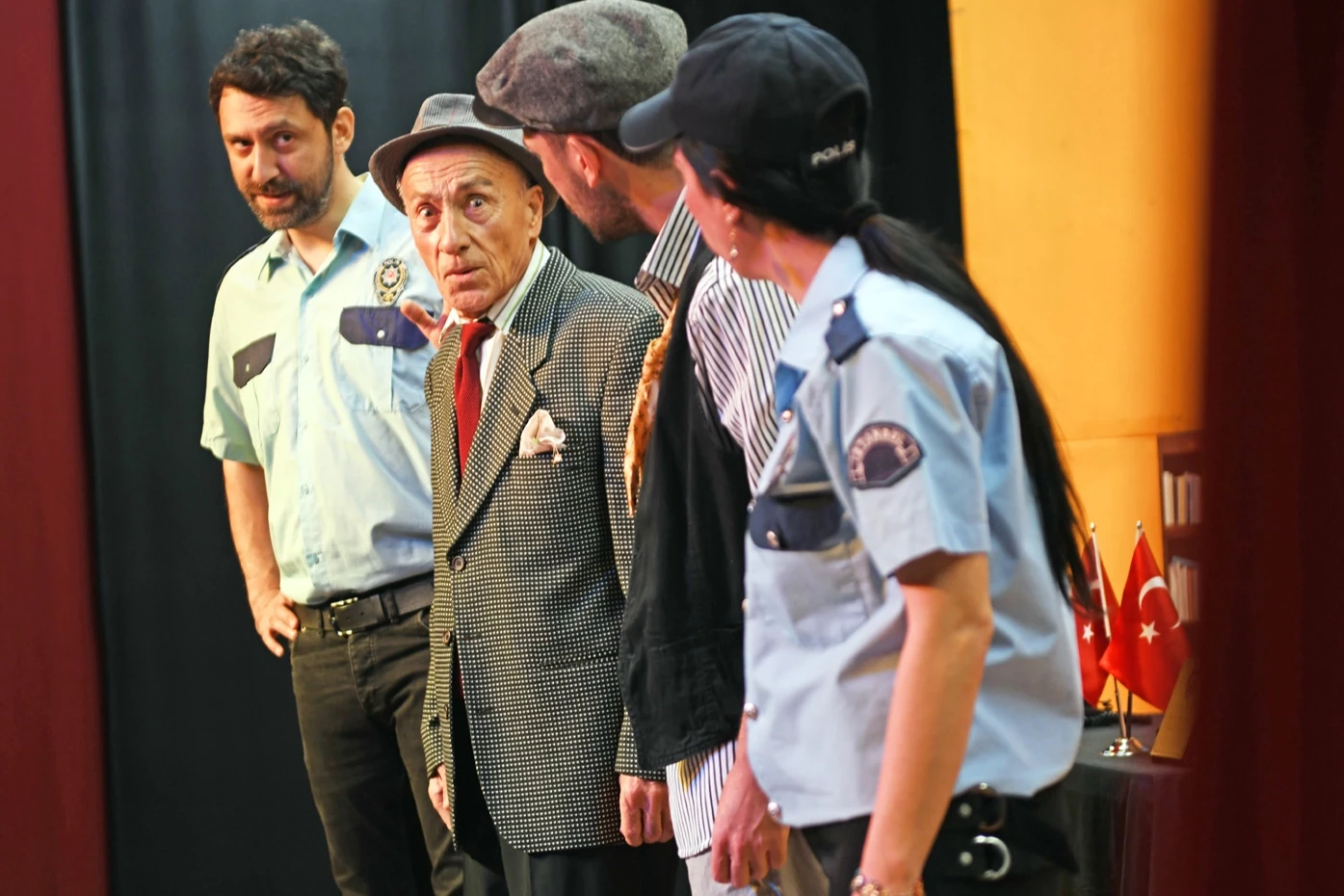 Tarlabaşı Karakolu oyunu Osmangazili sanatseverler ile buluştu