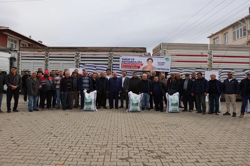 Büyükşehirden, üreticilere kuzu-oğlak yemi desteği