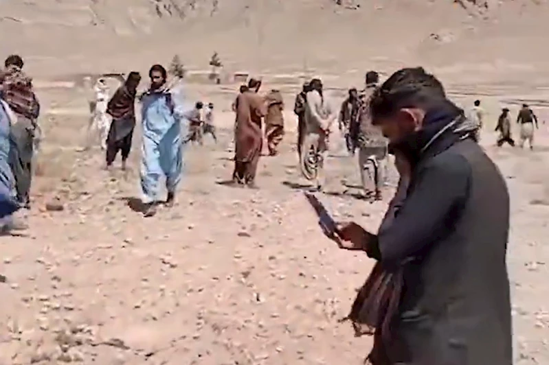 Pakistan’da mitinge canlı bomba saldırısı: 6 yaralı