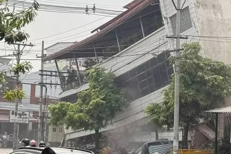 Myanmar’daki depremde ölü sayısı bin 600