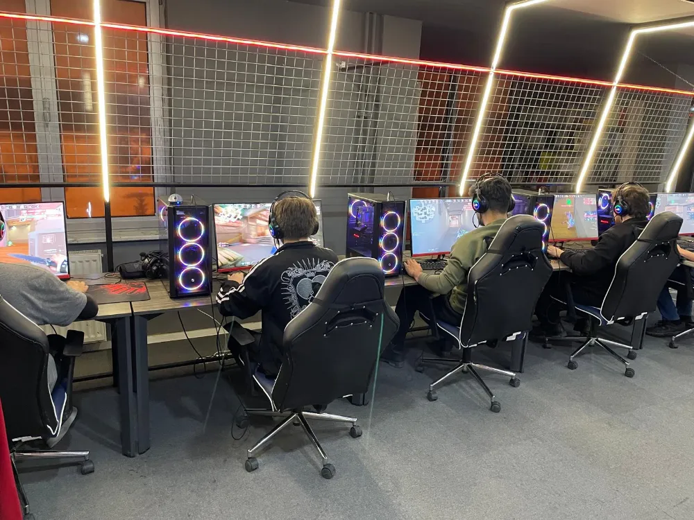 E-Spor İl birinciliği müsabakaları Erzurum’da yapıldı…