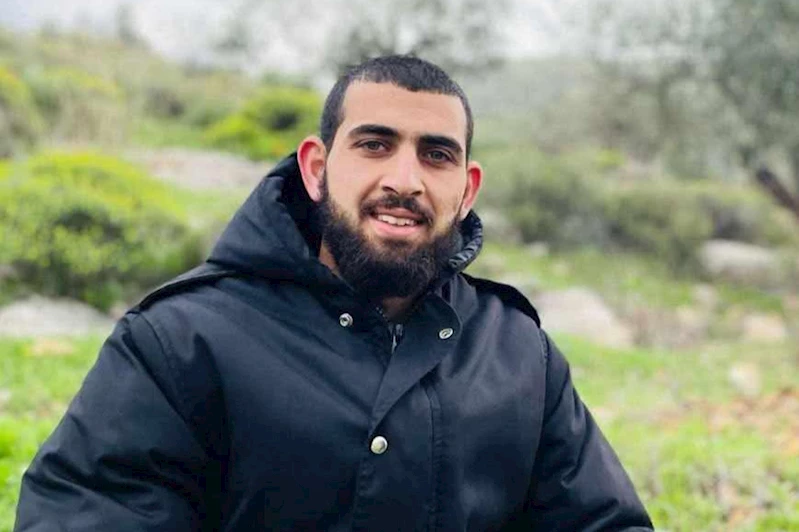 Katil rejim Filistinli genci şehit etti