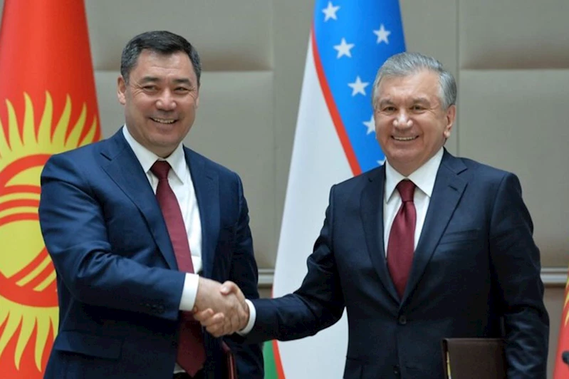 Özbekistan Cumhurbaşkanı Mirziyoyev ile Kırgızistan Cumhurbaşkanı Caparov görüştü