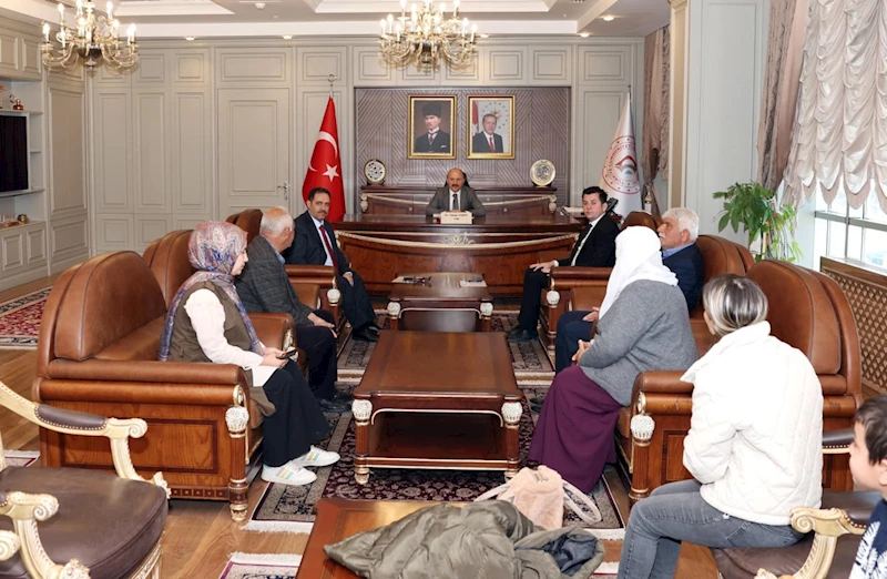 Vali Varol, şehit ailelerini ağırladı 