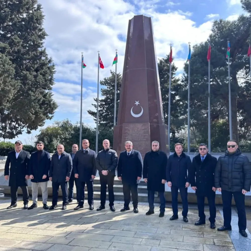 Dünya Kickboks Federasyonu Başkanı Roy Baker, Bakü