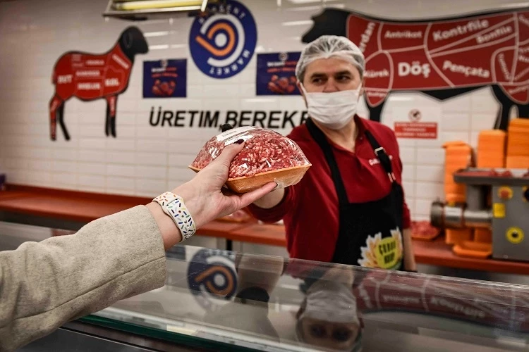 Ankara Büyükşehir 125 ton kırmızı eti sofralara ulaştırdı