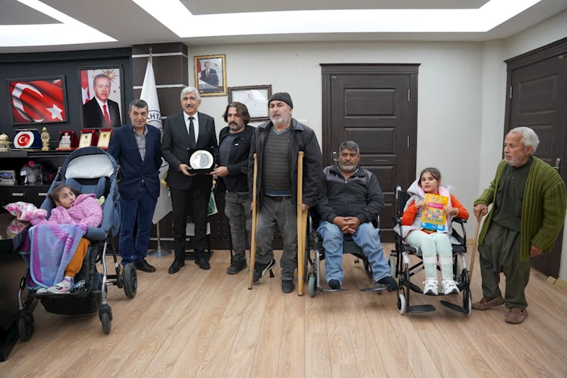 Başkan Hallaç’a engellilerden anlamlı teşekkür: 