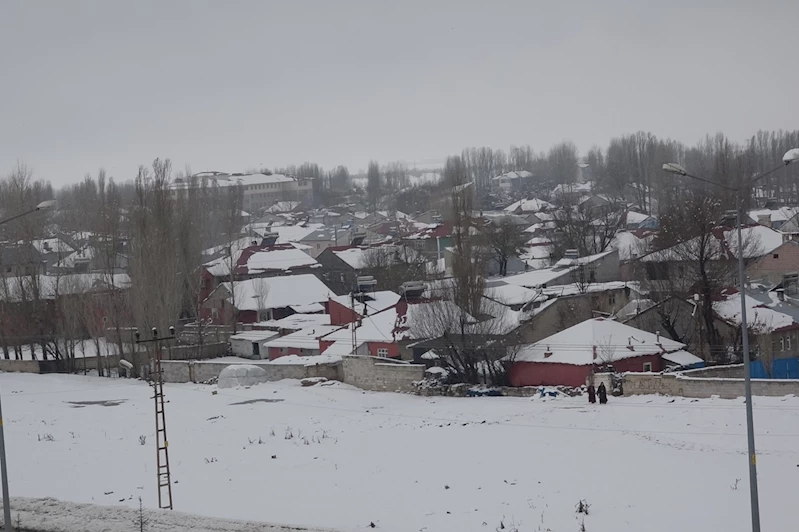 Olumsuz hava nedeni ile Ağrı ve Erzurum