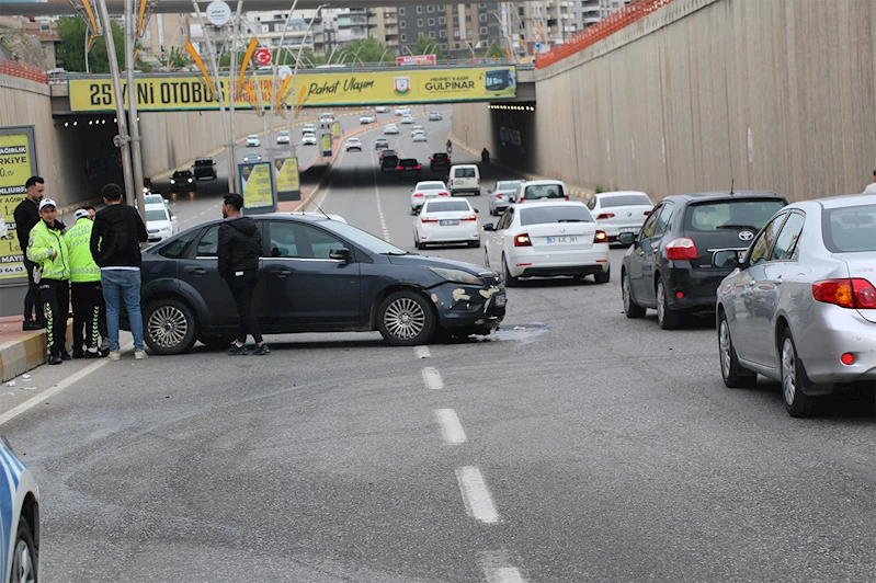 Şanlıurfa-Diyarbakır yolunda kaza: 1 yaralı