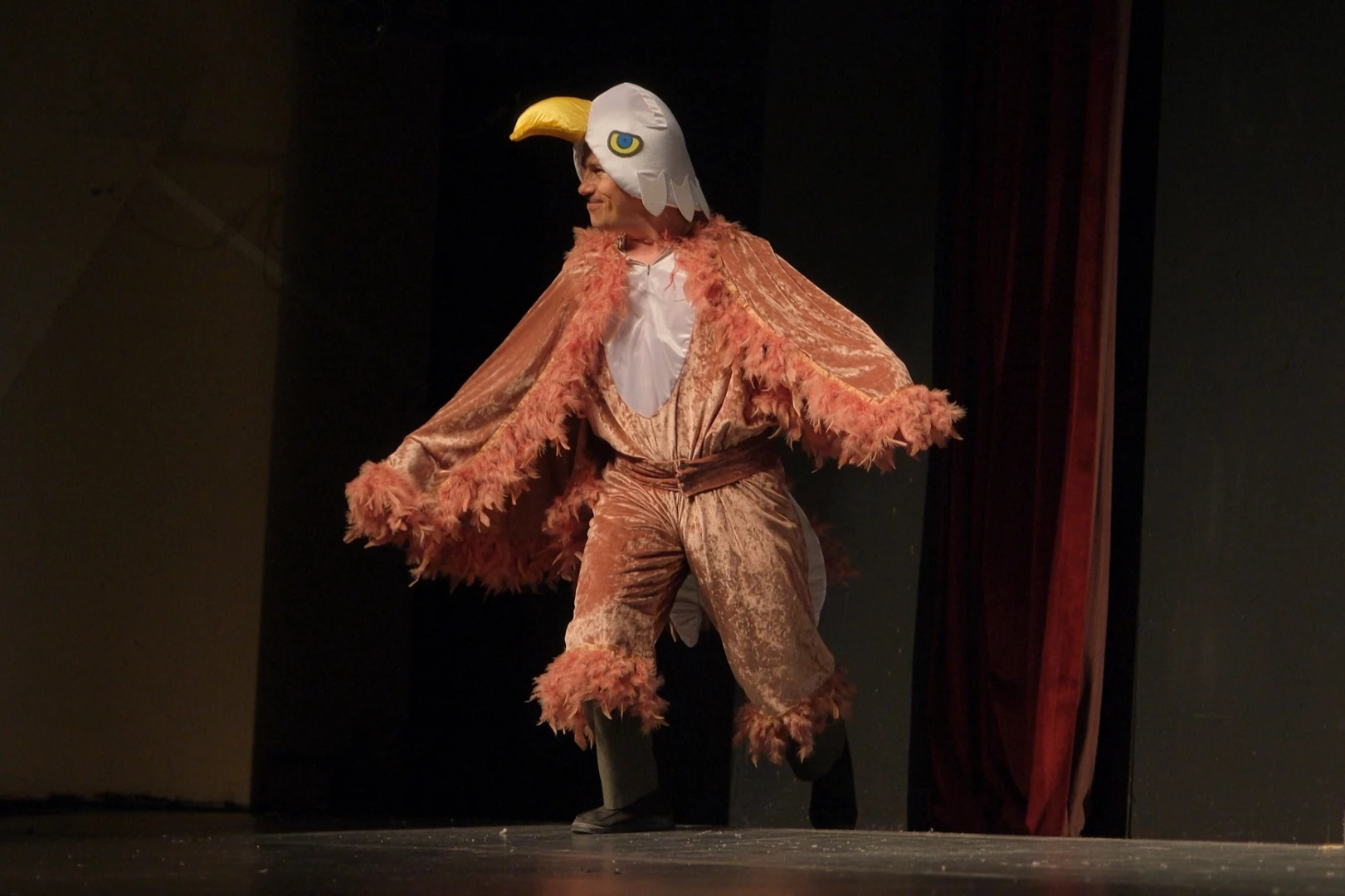 Tiyatronun coşkusu Bursa