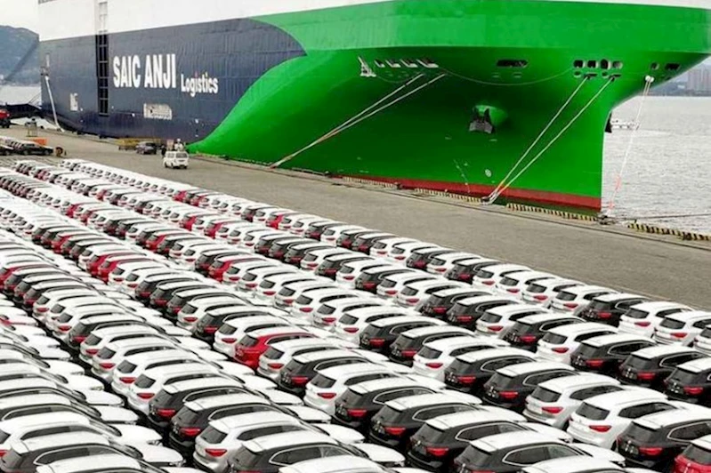 Trump bazı otomobil tarifelerini muaf tutacak