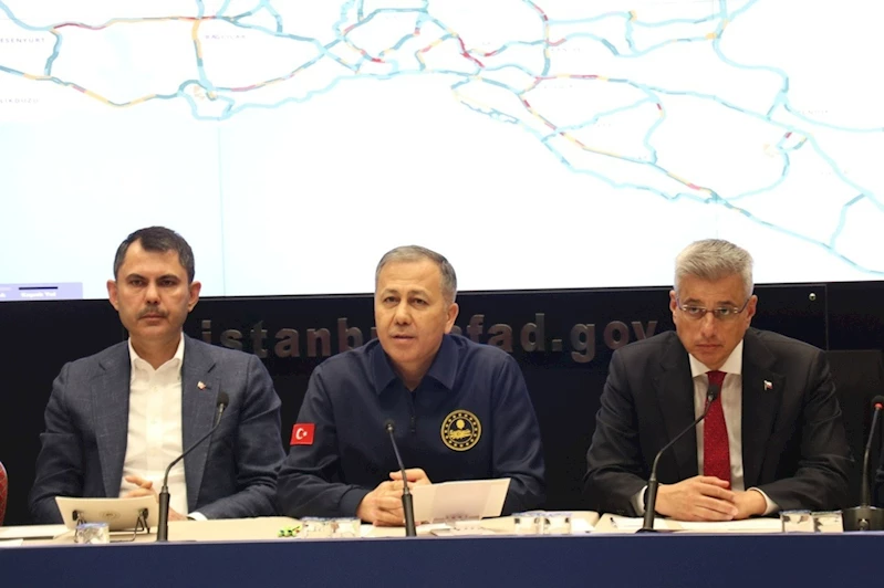 Bakan Yerlikaya: 51 bini camide olmak üzere 101 bin vatandaşımızın barınma talebi karşılandı