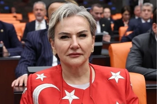 İstanbul depreminde yaşanan iletişim krizi TBMM