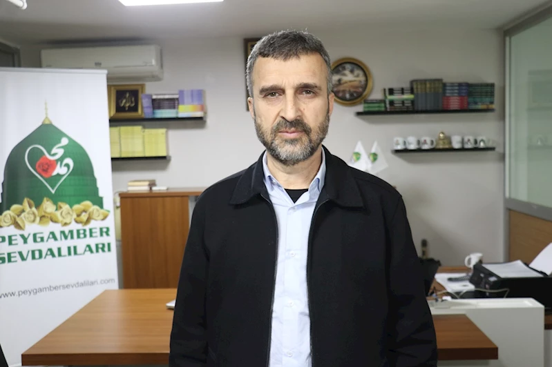 Peygamber Sevdalılarından İstanbullulara 