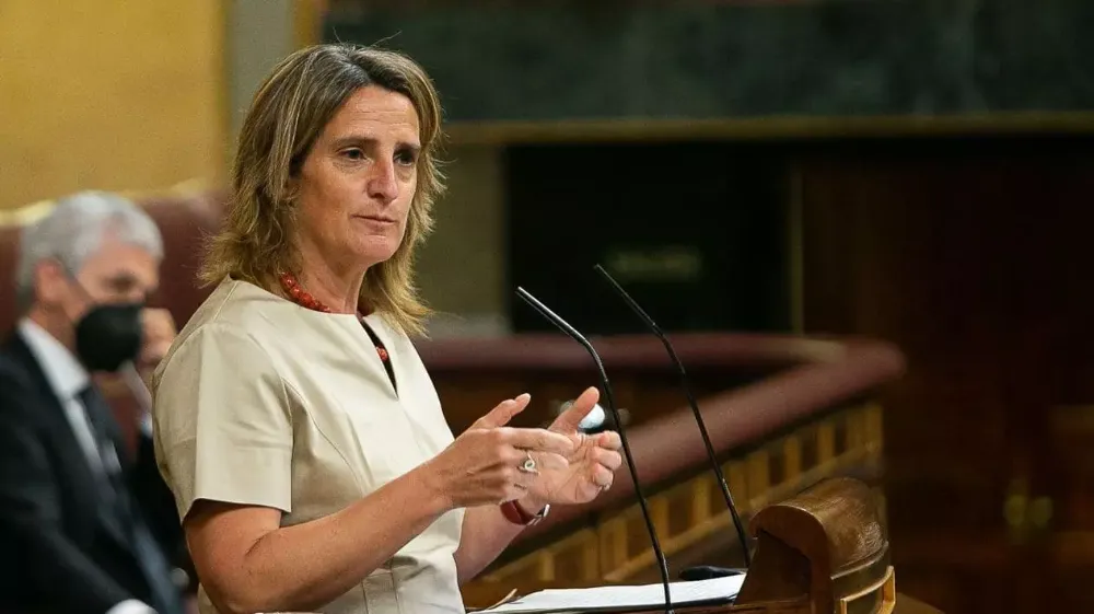 Dijital Tek PazarKomisyon, Dijital Piyasalar Yasası kapsamında Apple ve Meta hakkında işlem başlattı