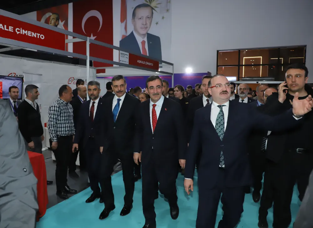 CUMHURBAŞKANI YARDIMCISI YILMAZ’DAN ATATÜRK ÜNİVERSİTESİ VURGUSU