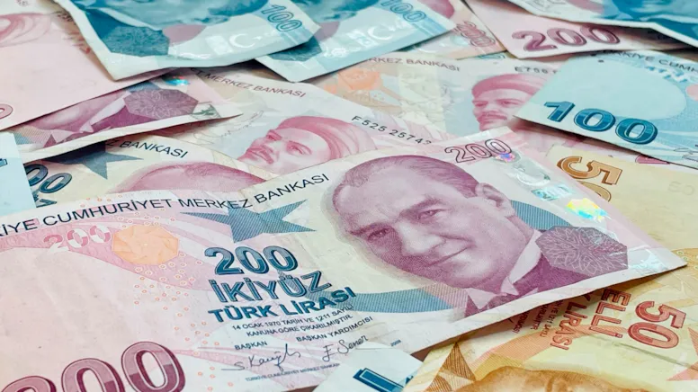 Alman devinden kritik uyarı: Merkez Bankası’nın faiz hamlesi TL’yi kurtaramayacak