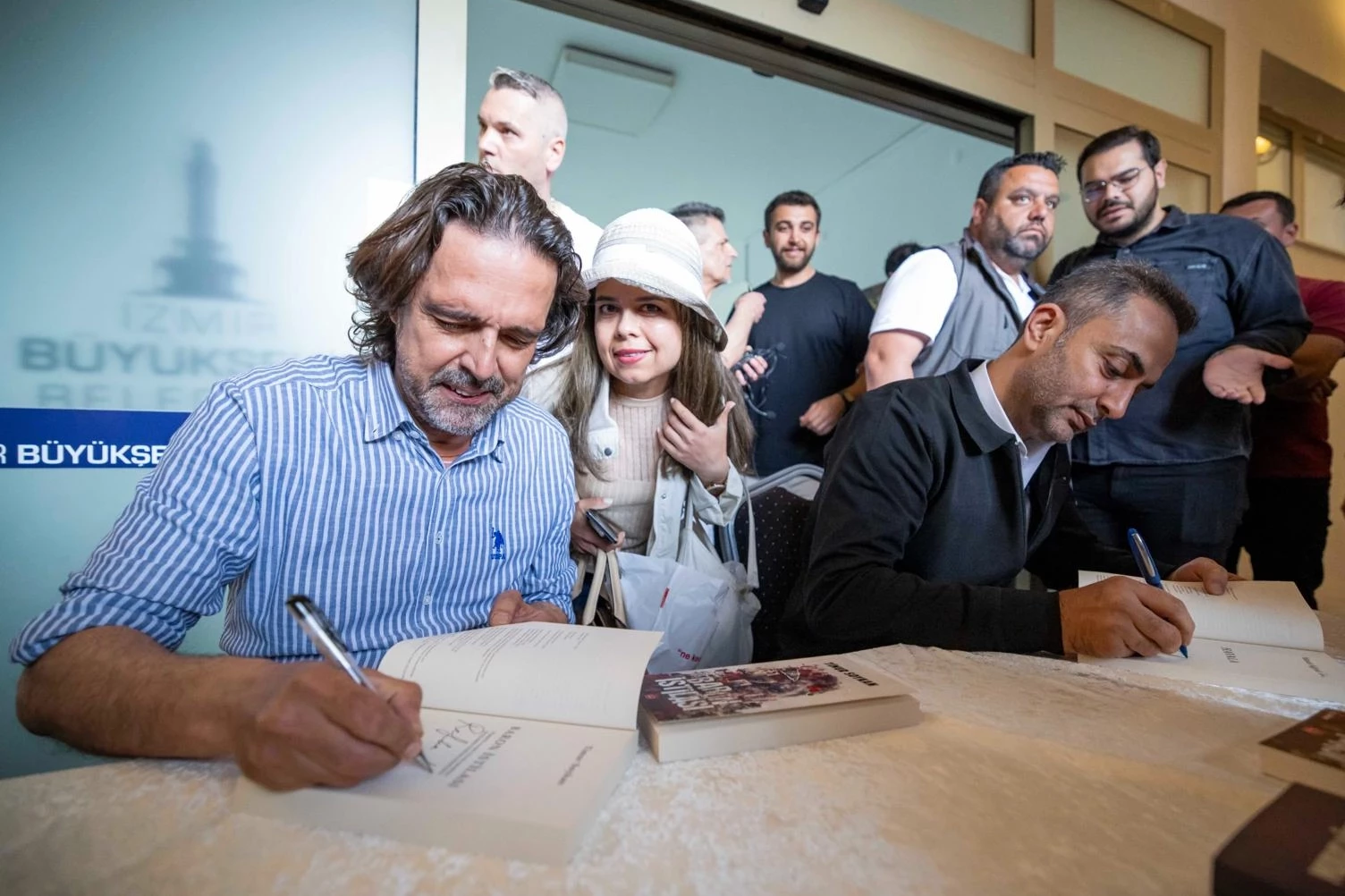 İZKİTAP’a Soykan ve Ağırel ile veda