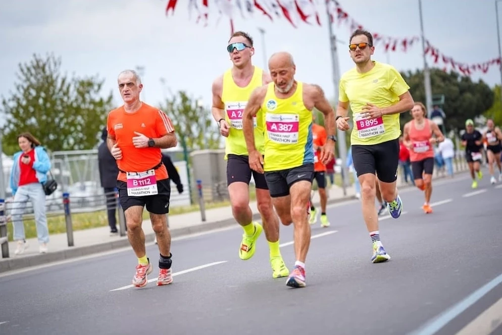 Ali Turan bir maratonda daha Sakarya’nın gururu oldu