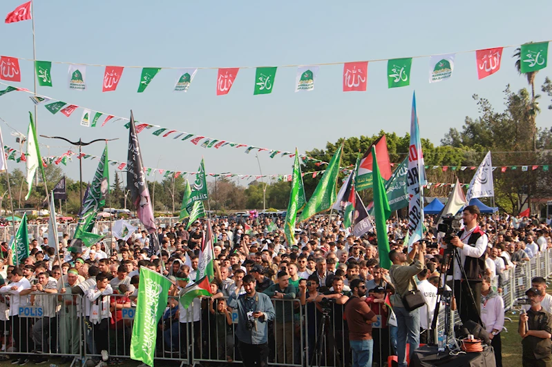 Mevlid-i Nebi programına katılanlar: Bu bir vefa ve direniş mirası