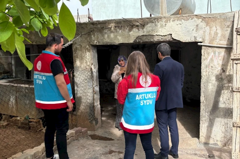 İLKHA’nın gündeme getirdiği ihtiyaç sahibi aileye Artuklu Kaymakamlığı’ndan yardım