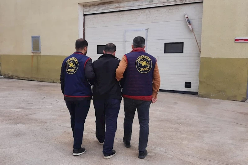 Birçok suçtan araması bulunan firari yakalandı