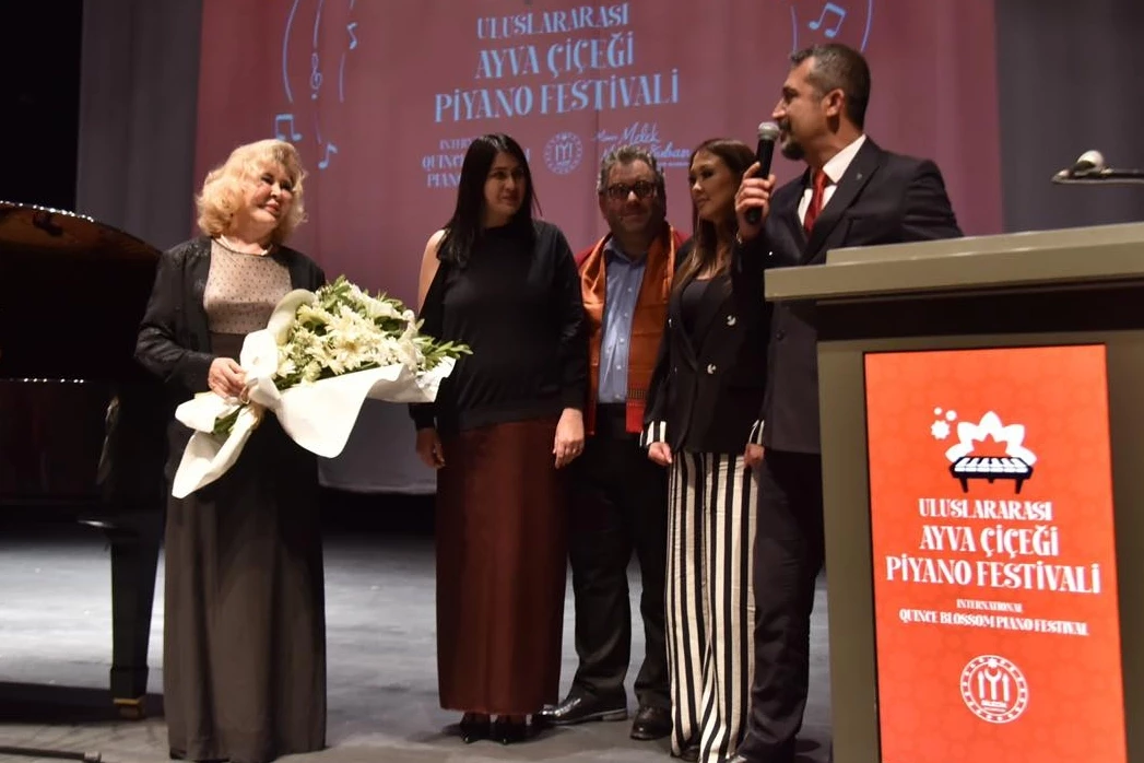 Uluslararası Ayva Çiçeği Piyano Festivali Bilecik